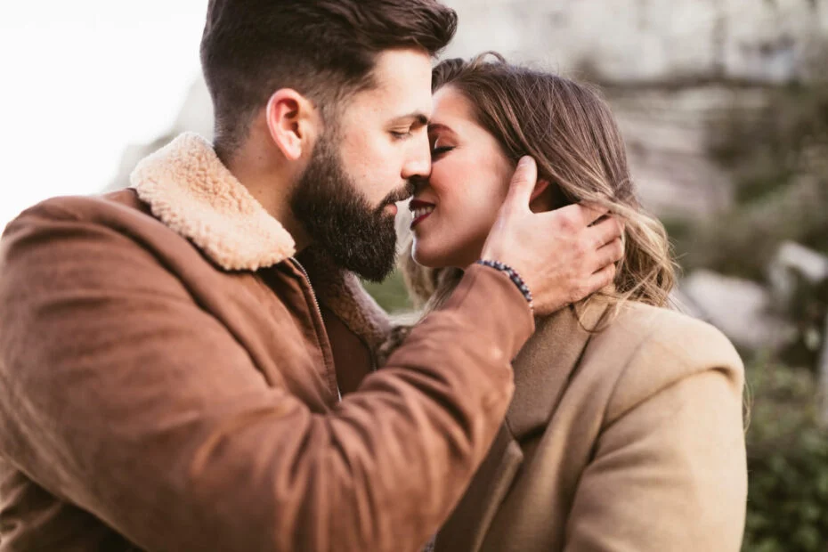 Spiritual Meaning of Kissing Someone in Dream