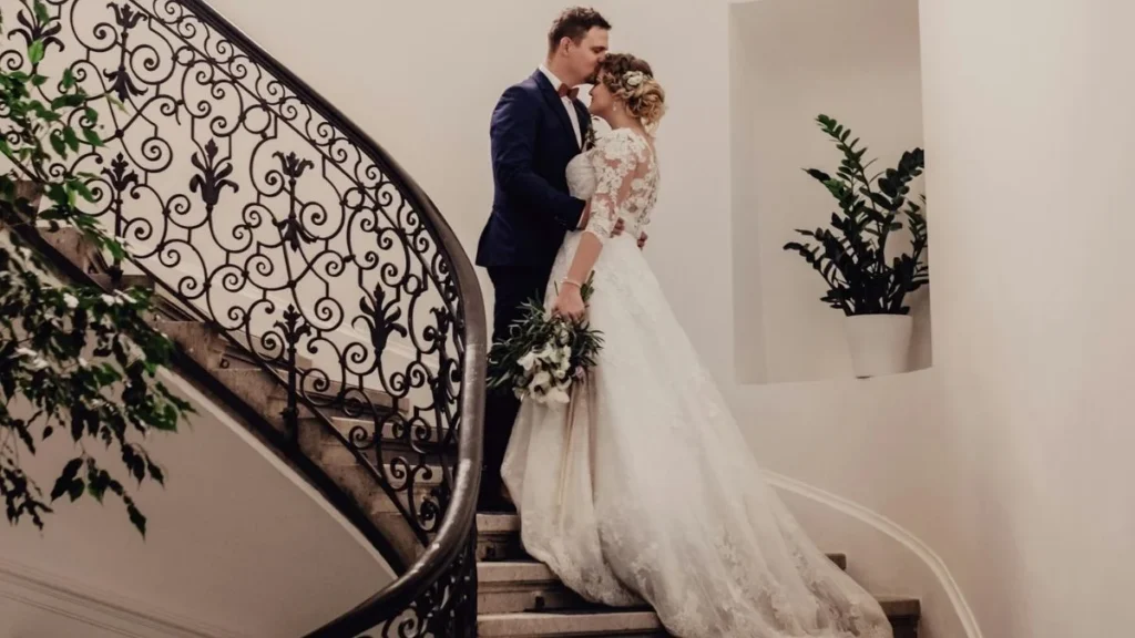 marrying your ex dream